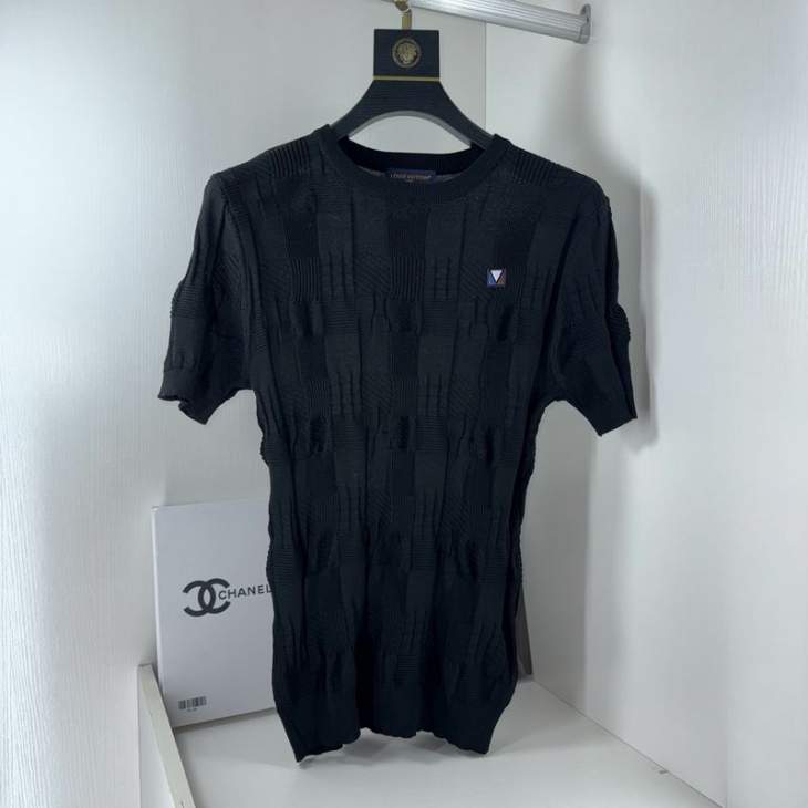 Picture of Louis Vuitton Sweaters _SKULVM-3XLtltx0647013